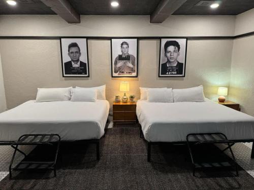 Bisbee House | The Signature room with 2 King Beds