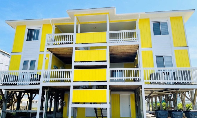 Holden Beach Condo | The Skipper - Great 2nd Row Condo with Close Beach Access!