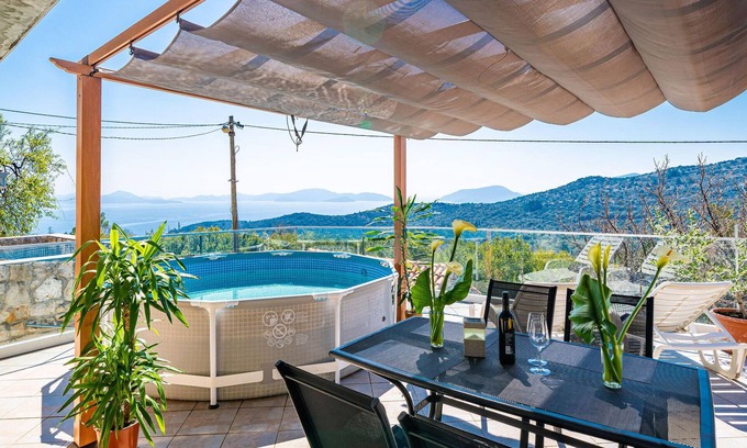 Dubrovacko Primorje House | The small and nicely furnished cottage in the village of Doli is the right place for a small family