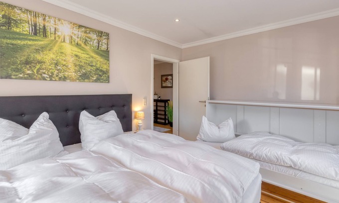Neinstedt Apartment | The spacious vacation apartment for 9 people is ideal for excursions.