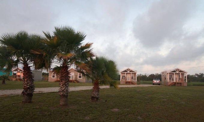 Rockport Cottage | The Spoonbill Cottage at Goose Island Flats