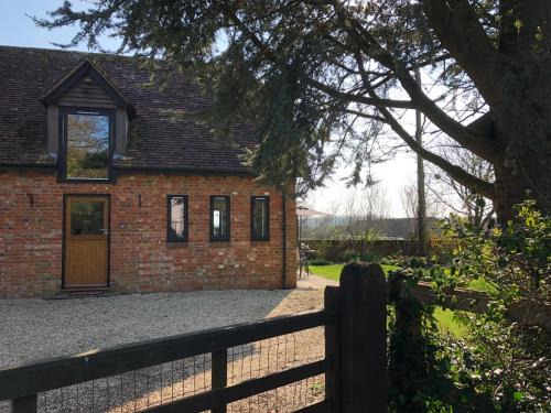 Woodfalls House | The Stable Barn *On the edge of the New Forest*