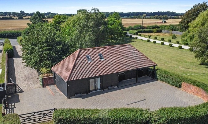 Halstead House | The Stables at Rectory Farm, Gestingthorpe