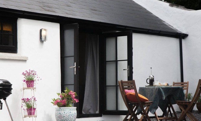 Barnatonicane Cottage | THE STABLES, self catering cottage