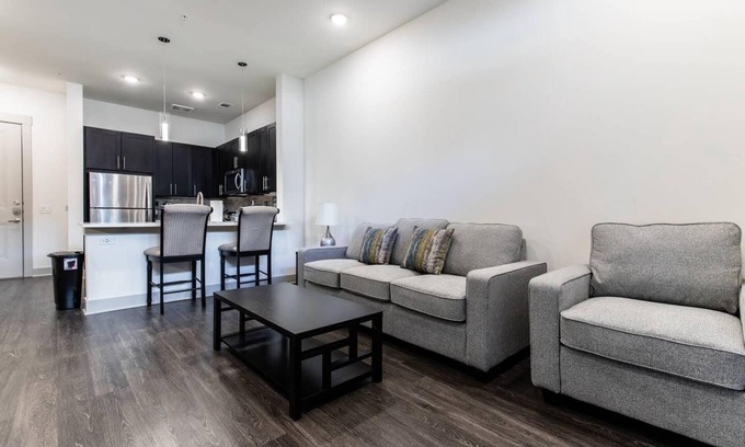 Frisco Apartment | The Star - Luxury One bedroom in Frisco