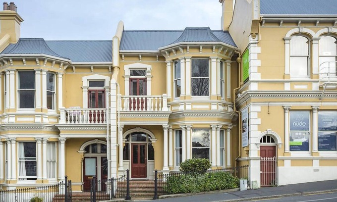 Dunedin City Centre House | The Stuart St Terraced House