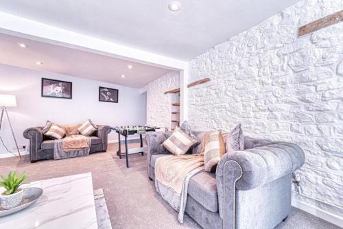Batheaston House | The Stylish Gem of Bath - Sleeps 10