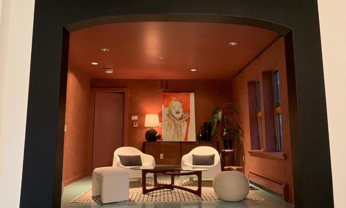 Adams Bed & Breakfast | The Trail in Adams - Berkshires' Art Hotel