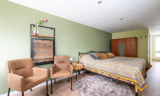 Apeldoorn Apartment | The Tulip Quarter