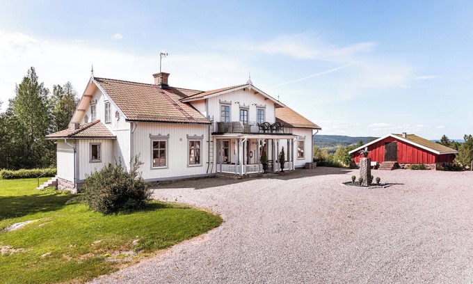 Fredriksberg House | The vicarage in Säfsen
