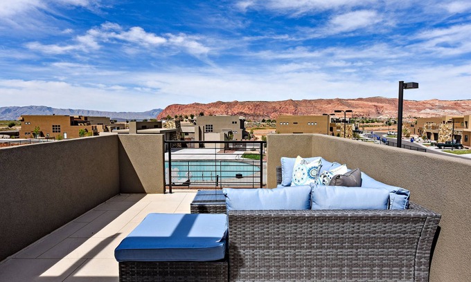 St. George Villa | The View At The Escapes With New 40 AMP EV Fast Charger!