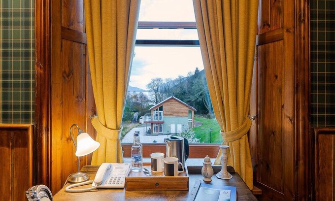 Letterfinlay Hotel | The Whispering Pine Lodge