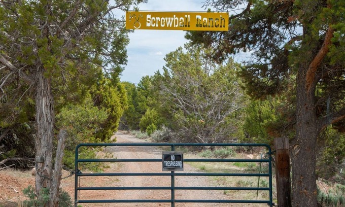 Cedaredge Cabin | The YURT at Screwball Ranch