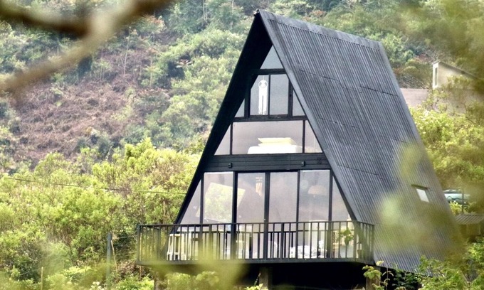 Lindula Cabin | The ZenDen-Cozy Cabin Perfect Hideout For Couples