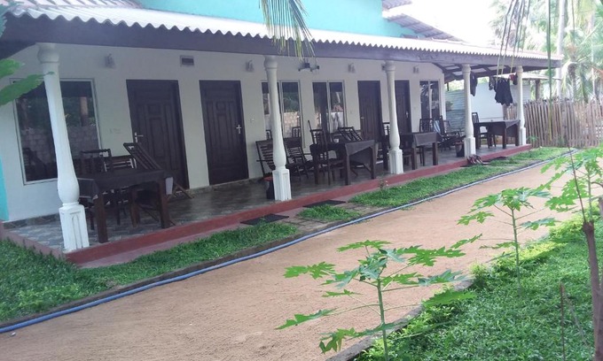 Nilaveli House | Theepan's Home