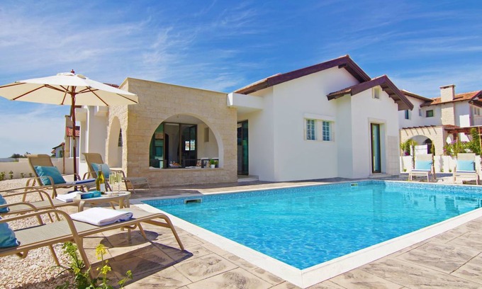 Ayia Thekla Cottage | THEODORA