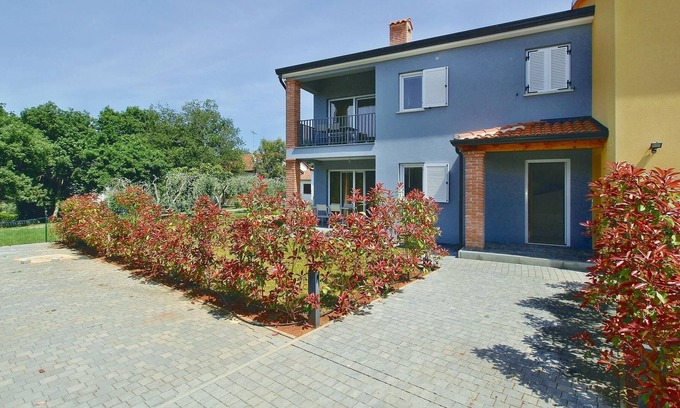 Gulici Apartment | These attractive apartments are located in a rural area, close to the tourist center of Pore.