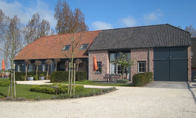 Zuidzande House | These two holiday homes built in 2006.
