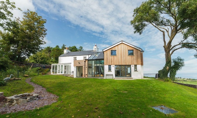 Maughold House | Thie Spooyt is a large family holiday home enjoying magnificent views across the north of the Isle o