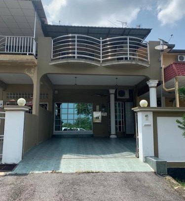 Taiping House | Thind place