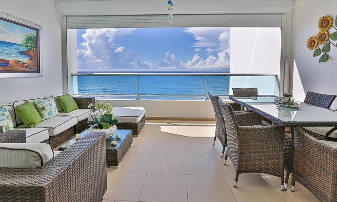 Villas Del Mar Apartment | This apartment is a 2 bedroom(s), 2 bathrooms, located in Juan Dolio, San Pedro de Macoris.