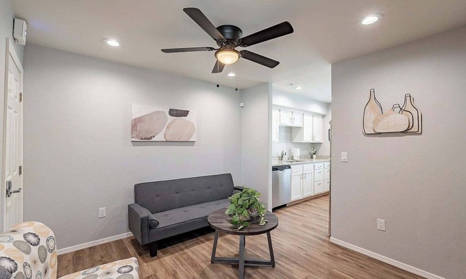 Amphi Apartment | This centrally located 1 bedroom 2 bathroom is fully remodeled with electric vehicle charging on site