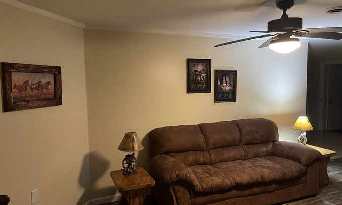 Gilbertsville Apartment | This stylish place is perfect for a family getaway. 5 minutes from KY Lake