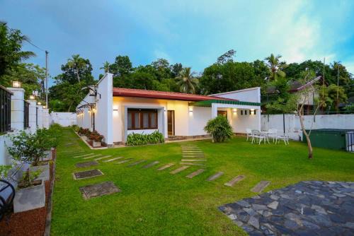 Ambalangoda House | Thisath Villa