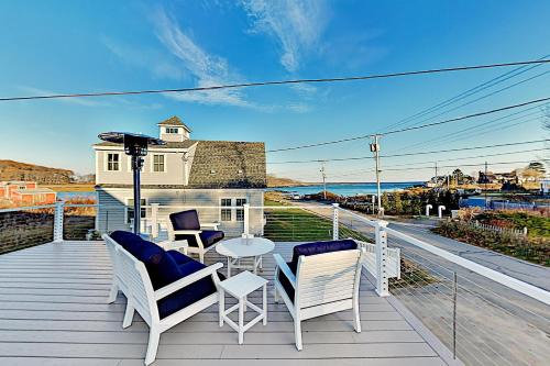 Kennebunkport House | Thisgood Cove on Turbats Creek