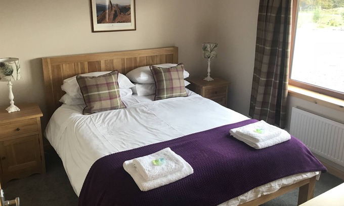 Strathcarron Cabin | Thistle Do Nicely Self Catering