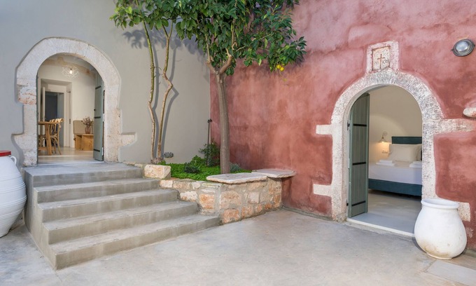 Sternes Villa | Tholos Cottage, fully renovated house inside Sternes, 15 min drive from Chania