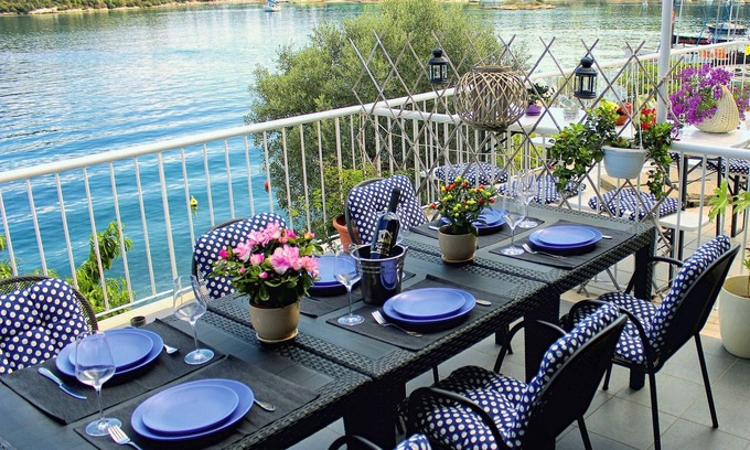 Cove Tri Zala (Zrnovo) Apartment | Three bedroom apartment near beach Korčula (A-14612-a)