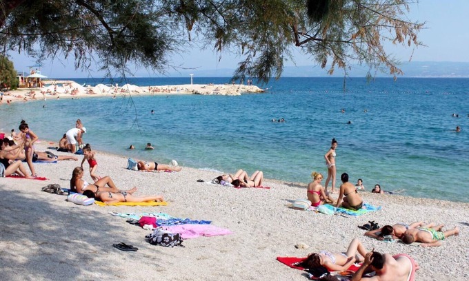 Mejasi Apartment | Three bedroom apartment with terrace Solin, Split (A-21376-a)