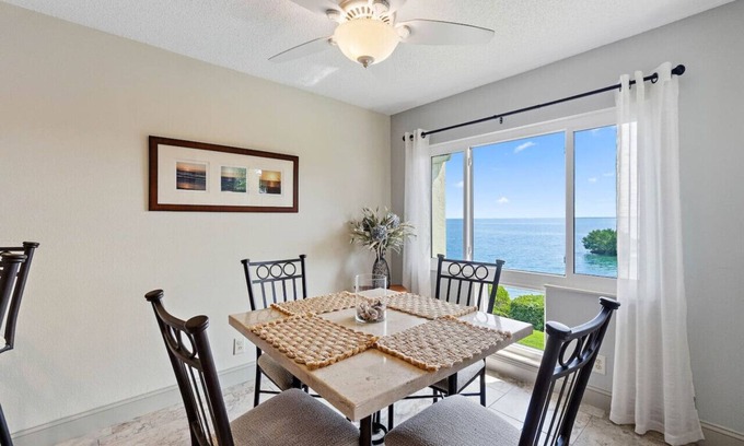 Tierra Verde Condo | Tierra Verde Waterfront Condo Near Fort De Soto w/Pool 2 Bedroom