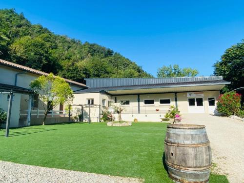 Tournon-sur-Rhone Hotel | Tikazéla - Escale Tournon-Sur-Rhône