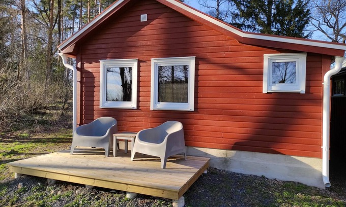 Urshult Ski Chalet | Tiny House, located at a lake