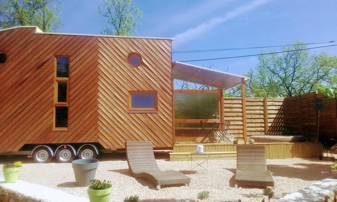 Faycelles House | TINY HOUSE & SPA 2 to 4 people