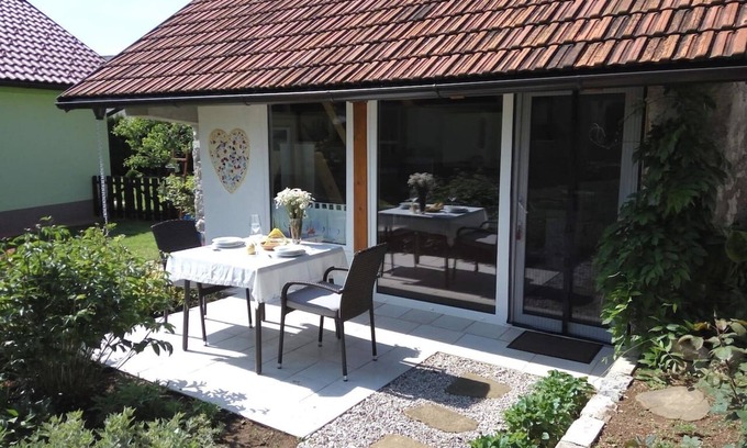Prestranek Cottage | Tiny house with a big heart (3km from Postojna)