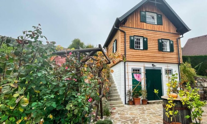 Sankt Anna am Aigen House | tiny lavender house by Interhome