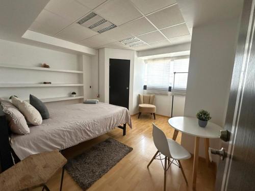 Toluca Apartment | Tiny Rooms