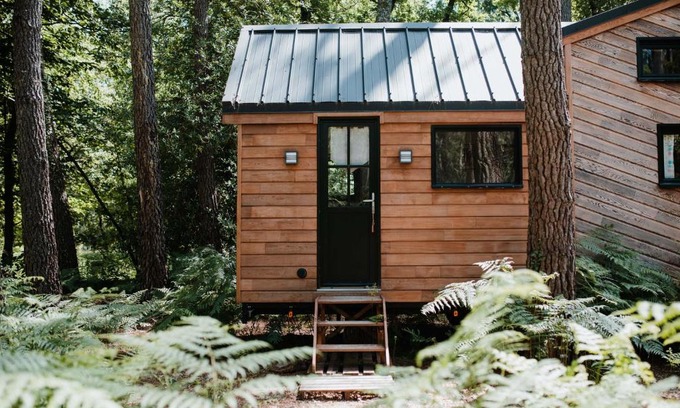 Saint-Quentin-les-Beaurepaire Cabin | Tiny Stay - Ecolodge