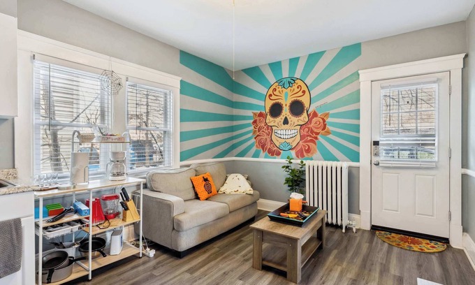 Lakewood Apartment | Tiny Taco House Summa