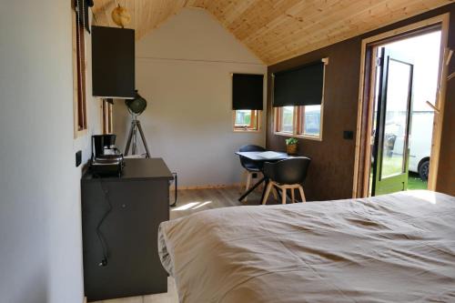 Municipality of Steenwijkerland Ski Chalet | Tinyhouse Giethoorn