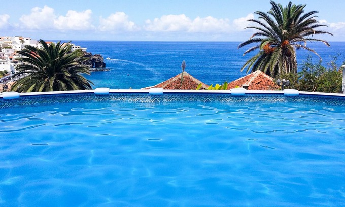 Las Aguas House | Tipical Villa with impressive view over the sea. Private pool. No common areas.