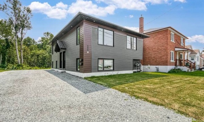 Sudbury House | TNT Executive Suites 2