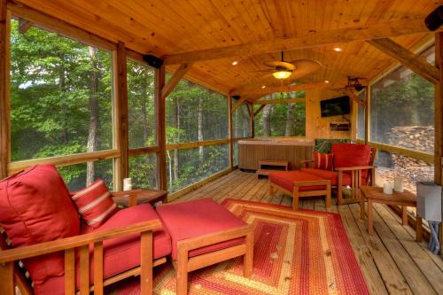 Blue Ridge House | Toccoa Mist - Aska Adventure Area - Toccoa River