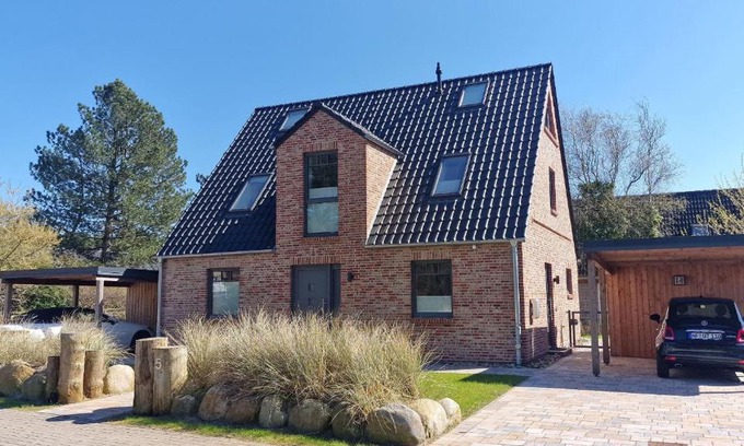 St. Peter-Ording Apartment | Tohuus-Whg-01-Uennen