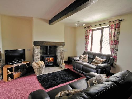 Dilhorne House | Tomfield Cottage