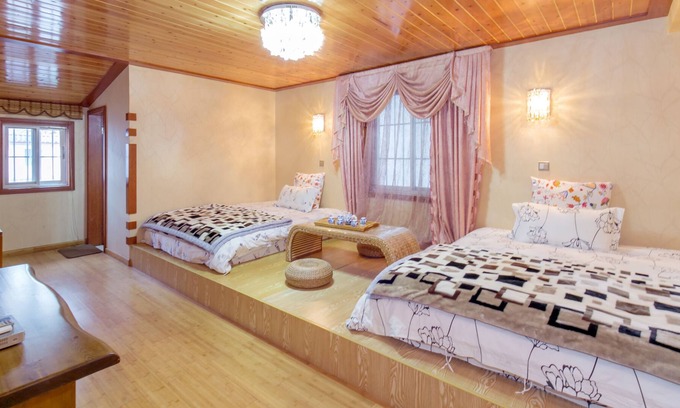 Dali Ancient Town House | Tongyuanju Hostel