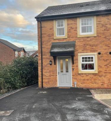Longridge House | Tootle Drive